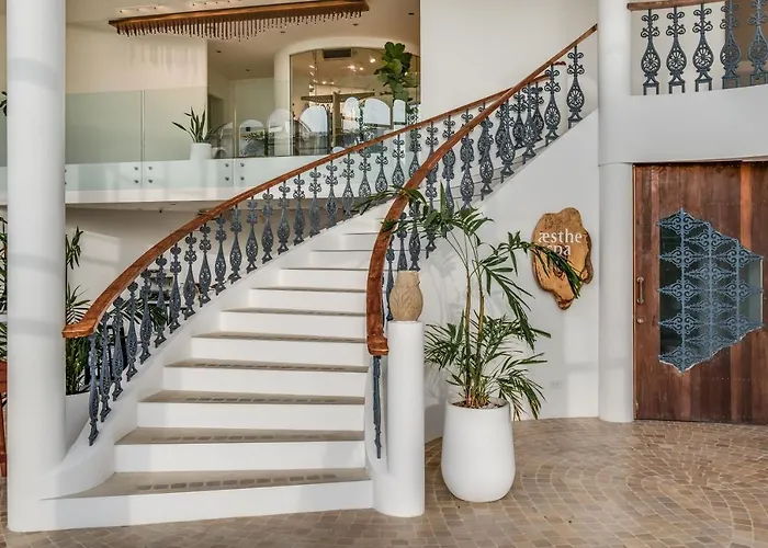 Ampersand Resort